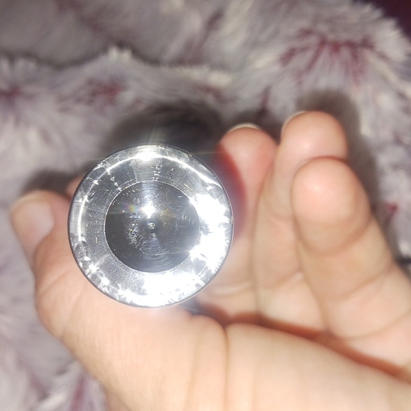 Revolution Pro Full Coverage, Shade F7 - Picture 7 of 7